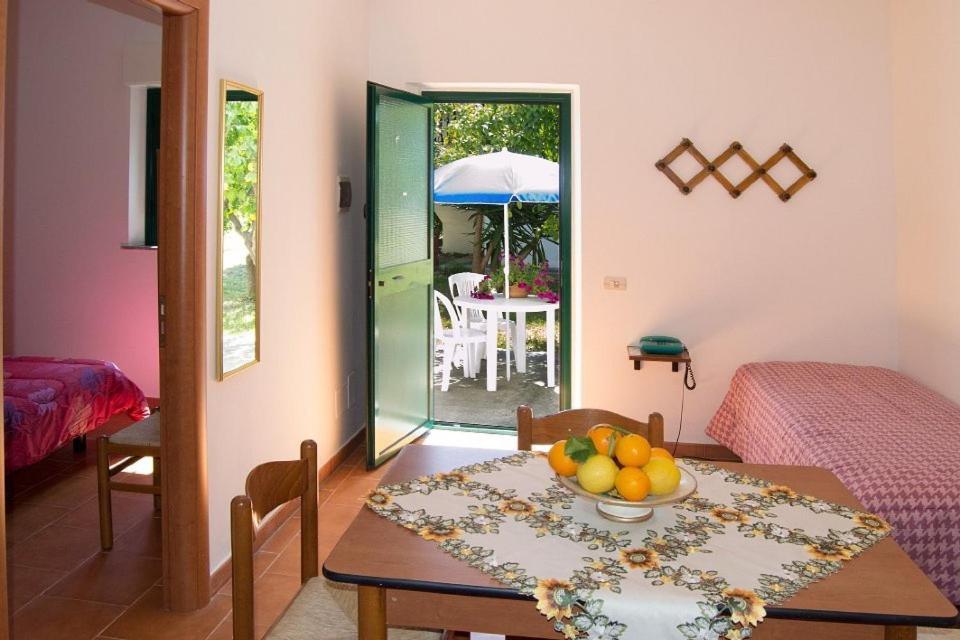 Villaggio Alkantara Giardini-Naxos Habitación foto